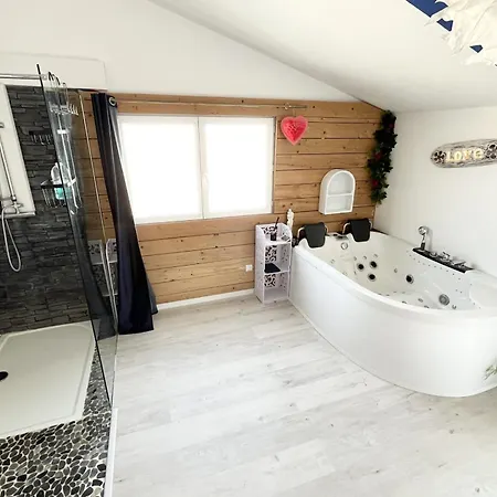 The Amantis Xxl Bath And Sauna In