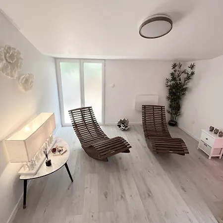 The Amantis Xxl Bath And Sauna In *
